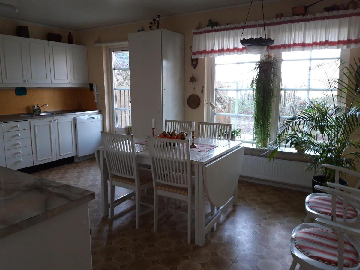 Jen'S B&B Ljungbyhed Экстерьер фото