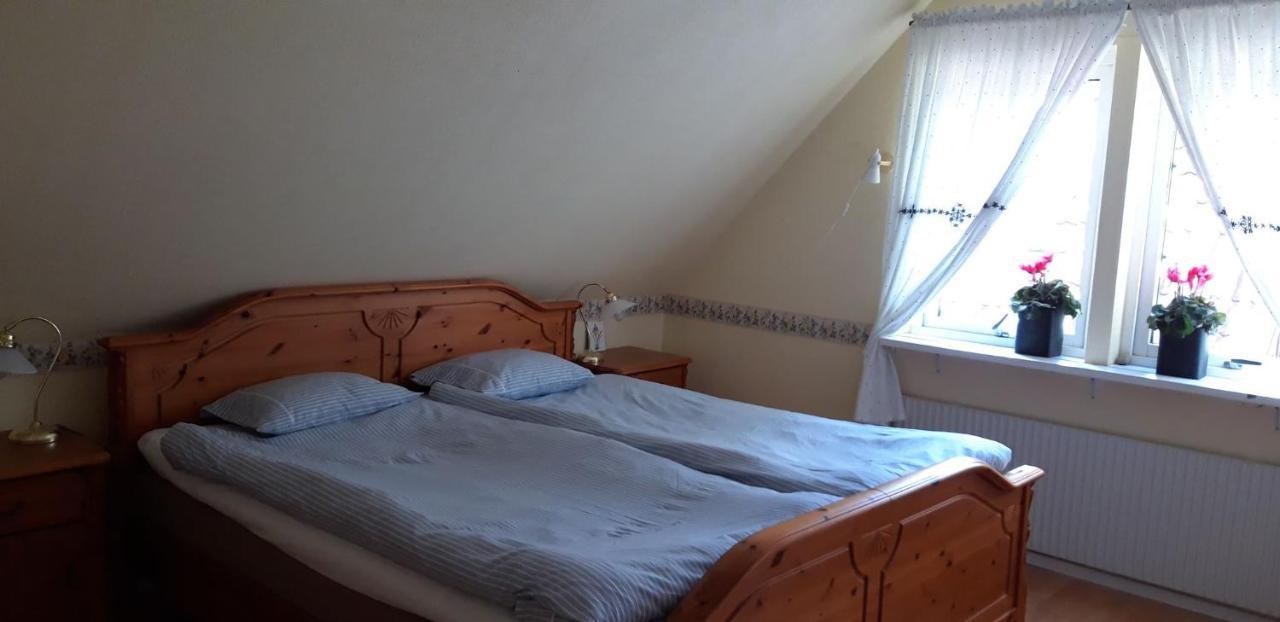 Jen'S B&B Ljungbyhed Экстерьер фото